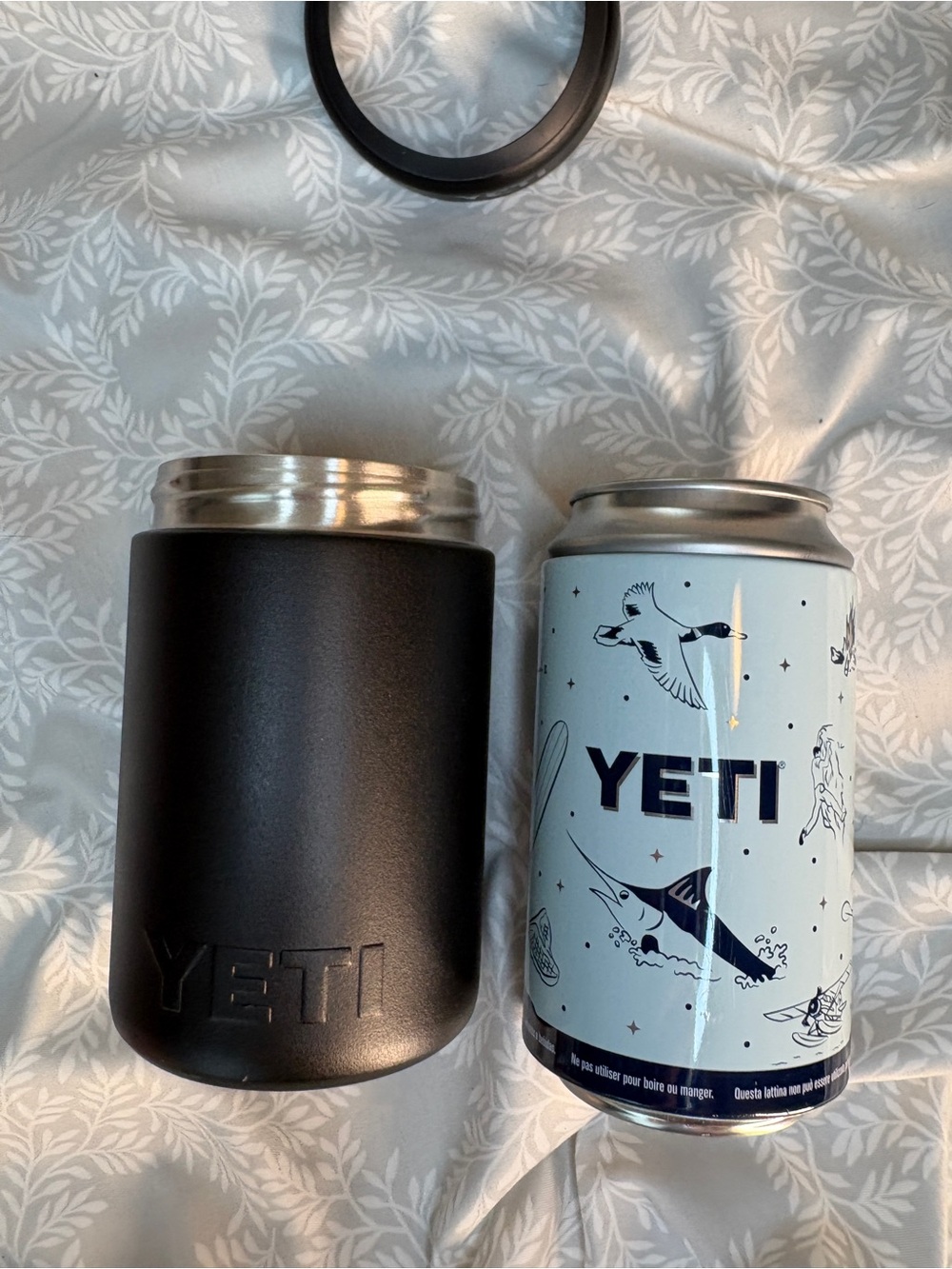 Yeti 12 oz Colster Can Cooler BRAND NEW w/hidden stash can